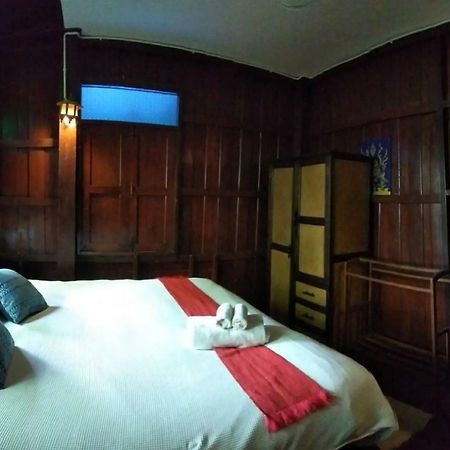 Baan Khun Krub Hotel Chiang Mai Exterior foto