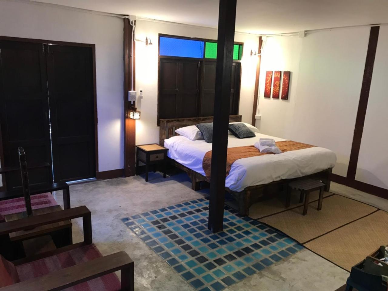 Baan Khun Krub Hotel Chiang Mai Exterior foto