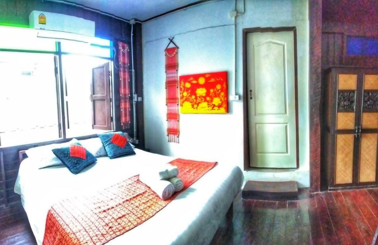 Baan Khun Krub Hotel Chiang Mai Exterior foto